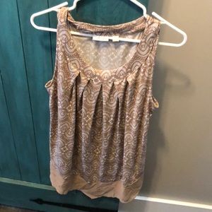 White/tan stretchy dress tank